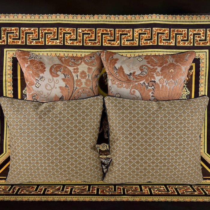 Set of 2 decorative Floral pillow cases