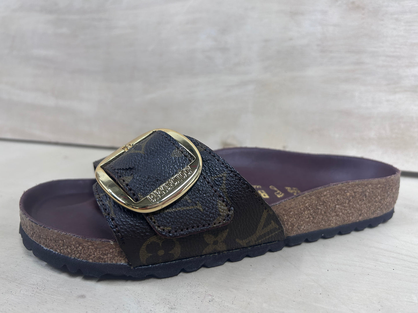 Madrid Size 40 Narrow