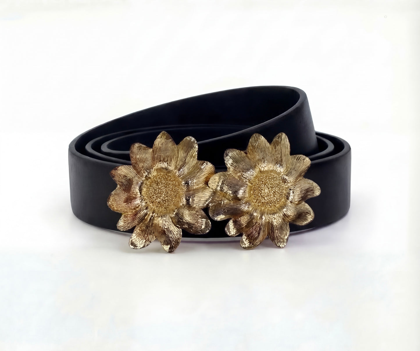 Paquette Sunflower Vintage Buckle, circa. 1980s - Flora Collection