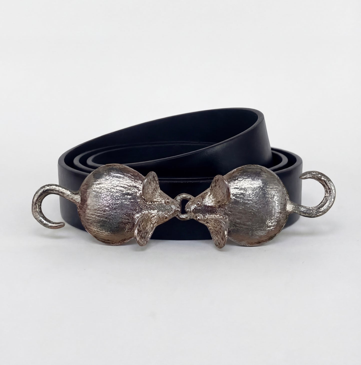 Mimi di N Mouses Vintage Buckle, circa. 1974 - Animal Collection