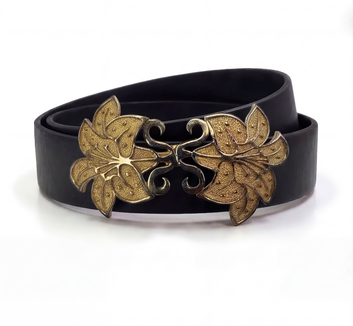 Mimi di N Orchid Flower Vintage buckle,  circa. 1981 - Lunar New Year collection