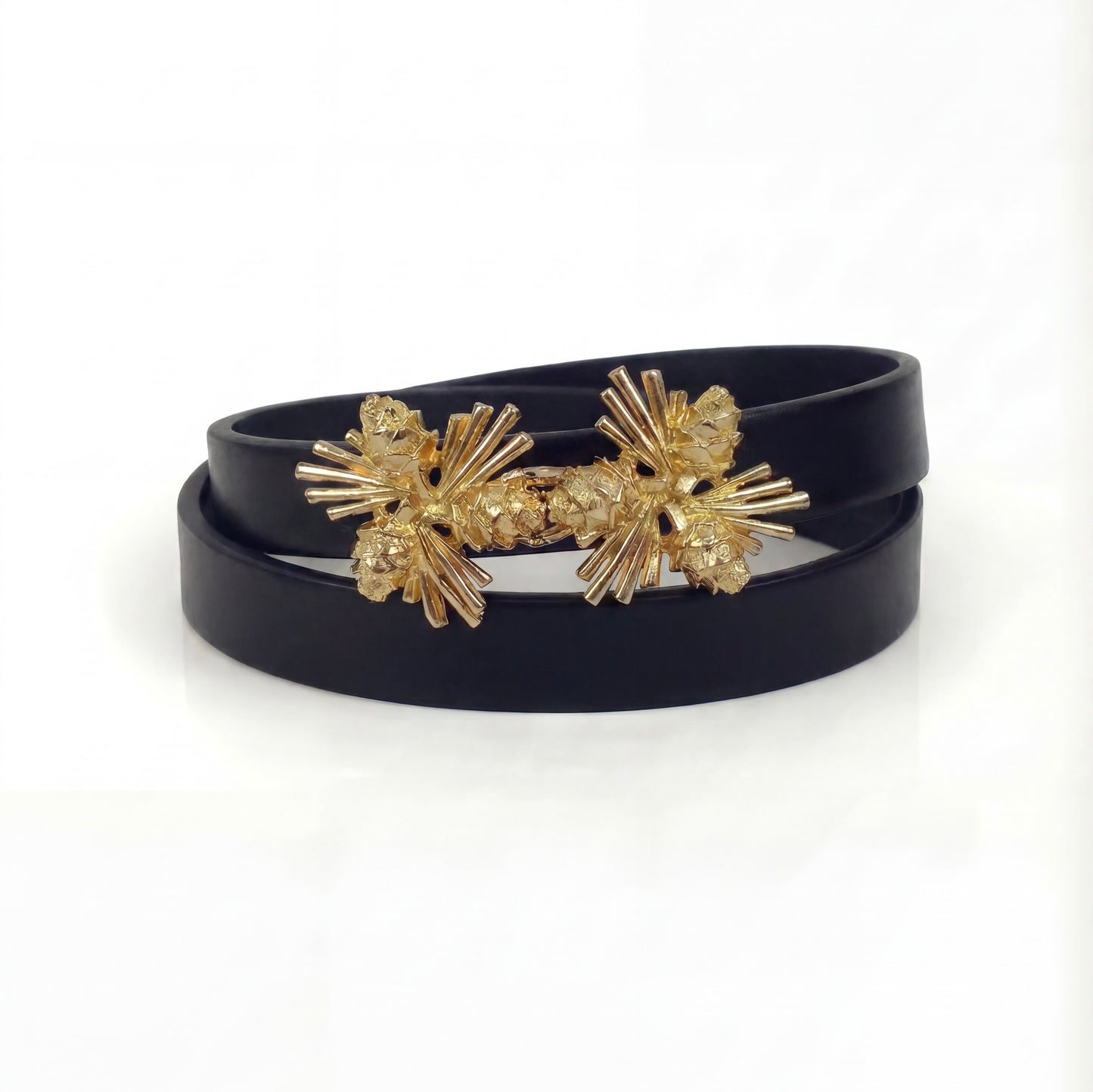 Mimi di N Triple Pinecone Vintage buckle, circa 1979 - Small Collection