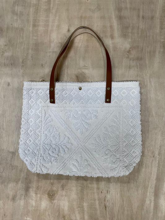 HANDWOVEN ARTISINAL TOTE - WHITE