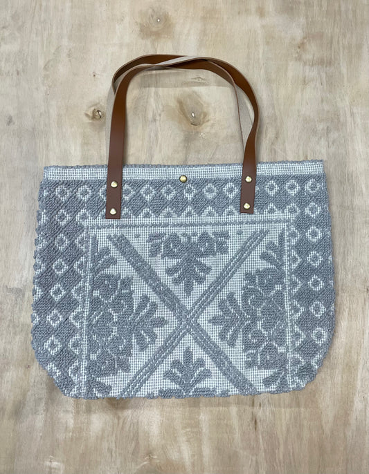 HANDWOVEN ARTISINAL TOTE - GRAY