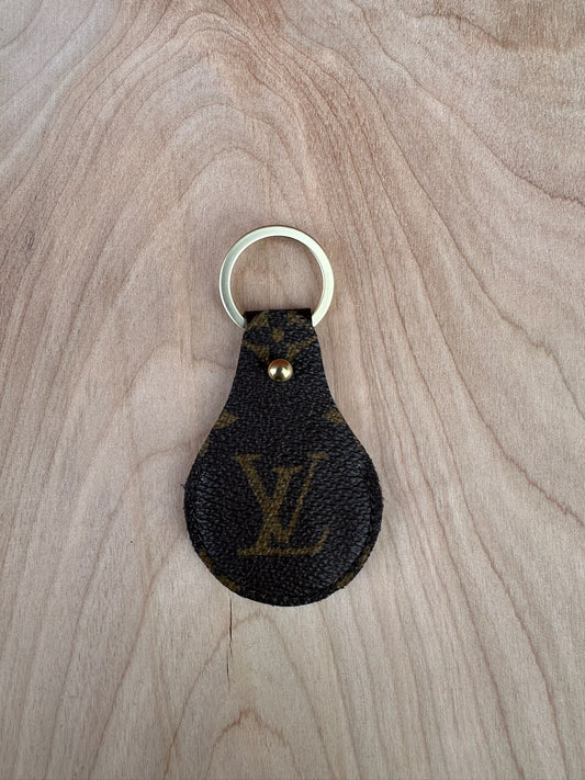 AIRTAG HOLDER UPCYCLED VINTAGE MONOGRAM BROWN INITIALS