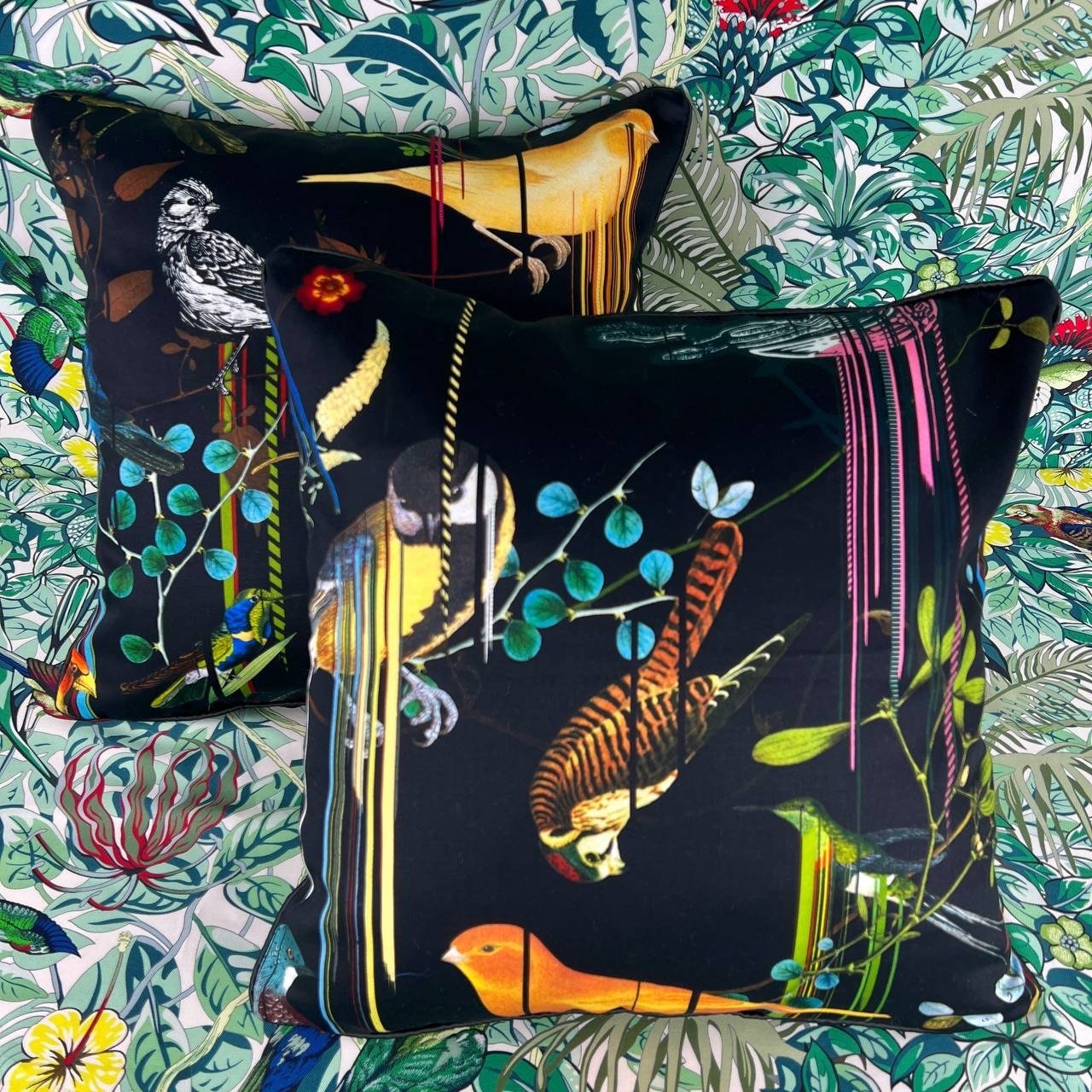 Christian Lacroix "Birds Sinfonia" - 2 Shams