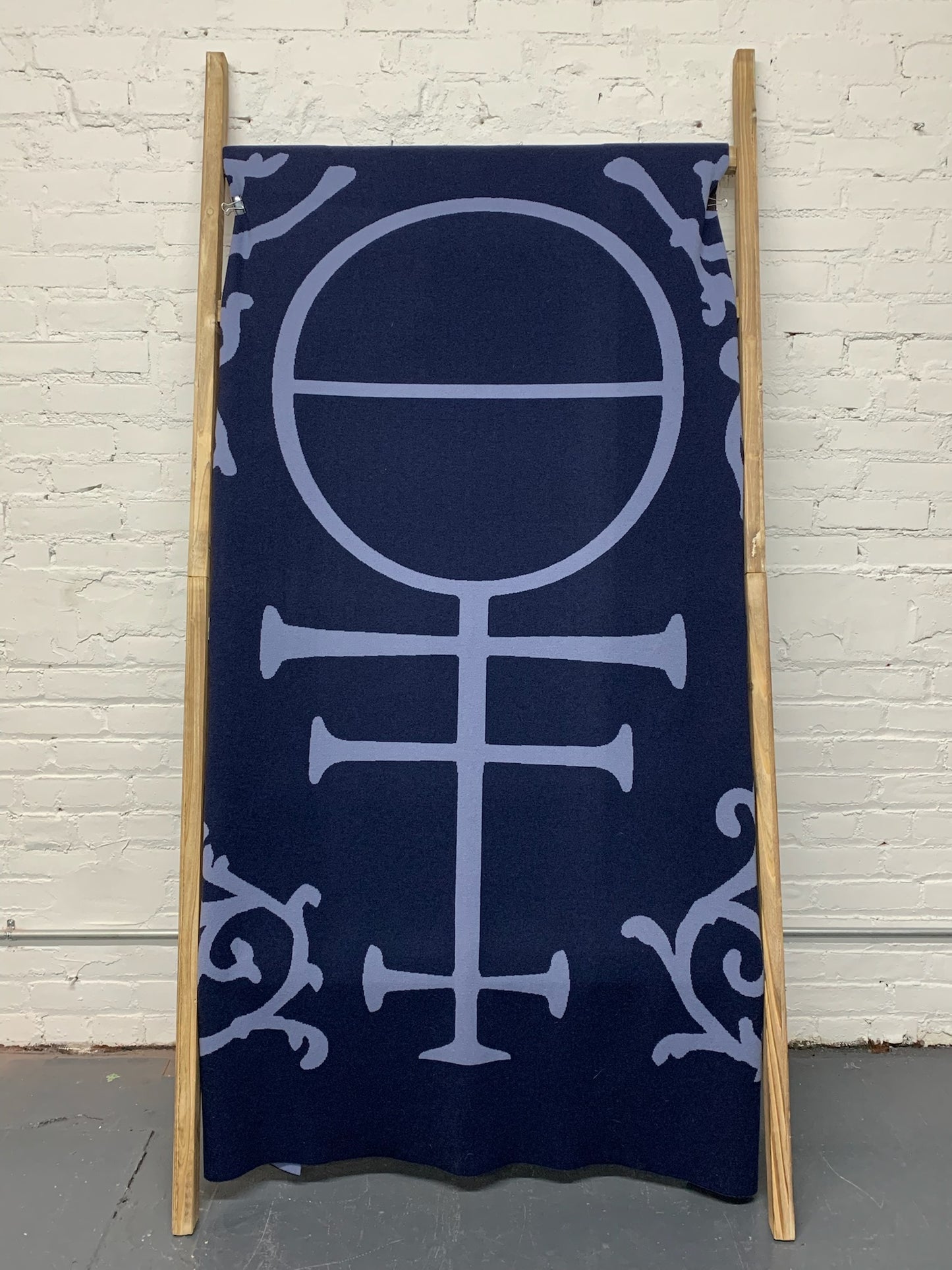 ETERNA WOOL BLANKET - NAVY & LIGHT BLUE