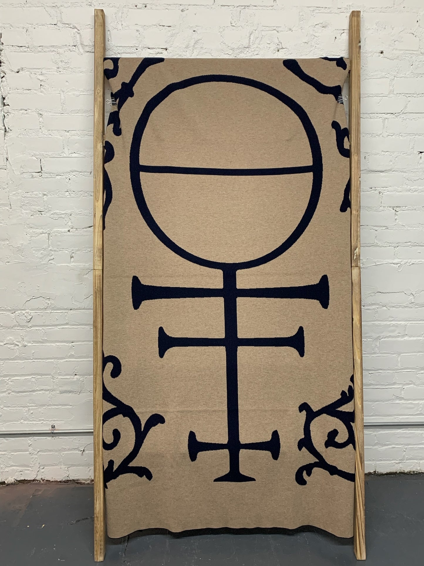 ETERNA WOOL BLANKET - NAVY & MINK