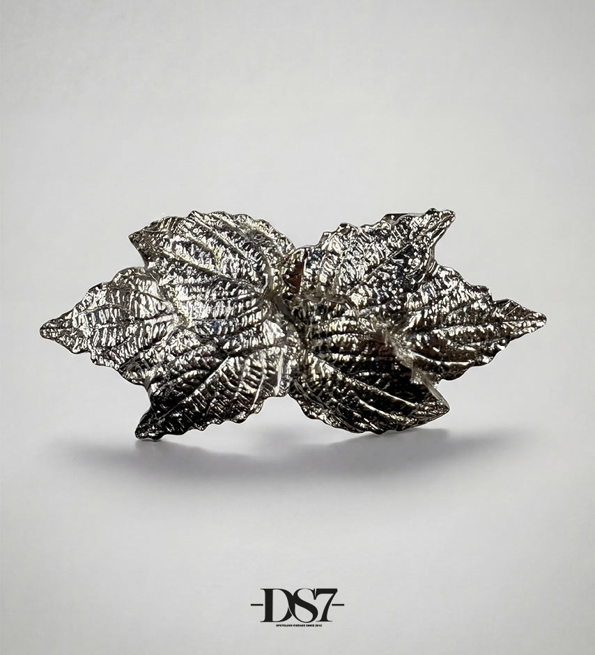 Mimi di N Silver Leaves Vintage buckle, circa. 1985 - Leaves Collection