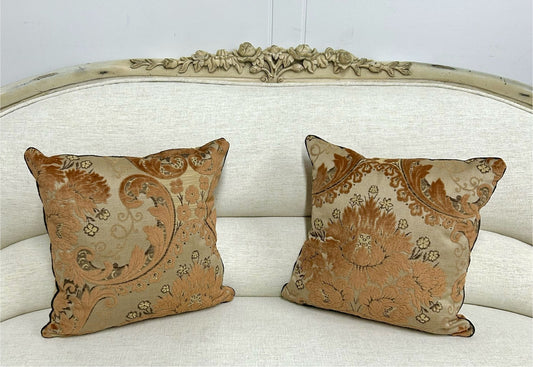 Set of 2 decorative Floral pillow cases
