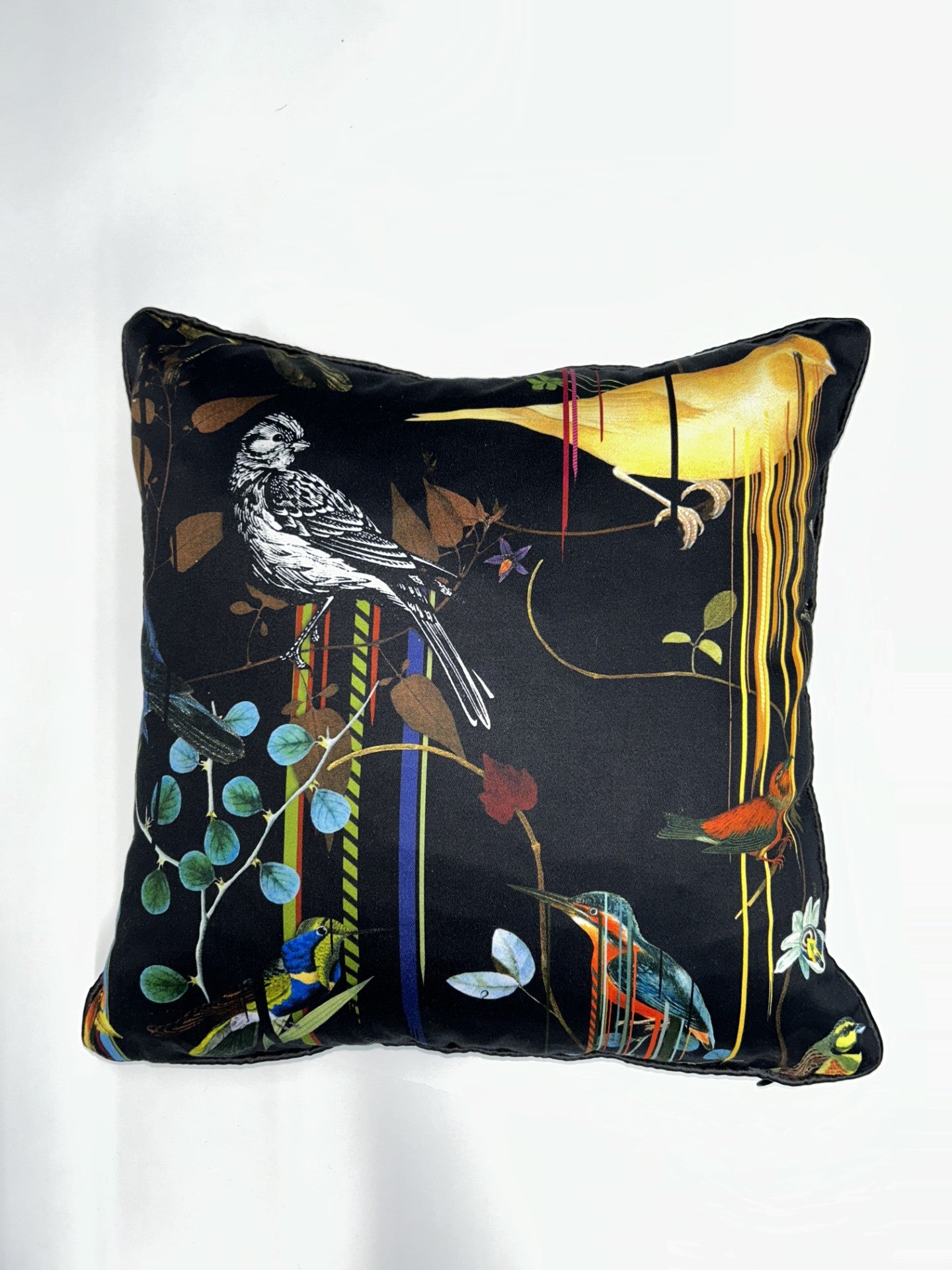 Christian Lacroix "Birds Sinfonia" - 2 Shams