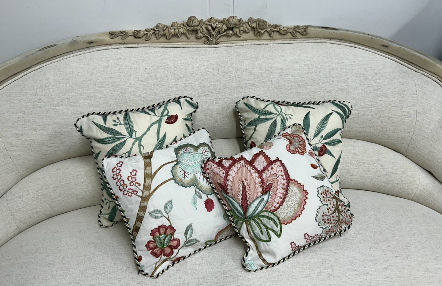 Colefax and Fowler "Baptista" - 4 Pillow Cases