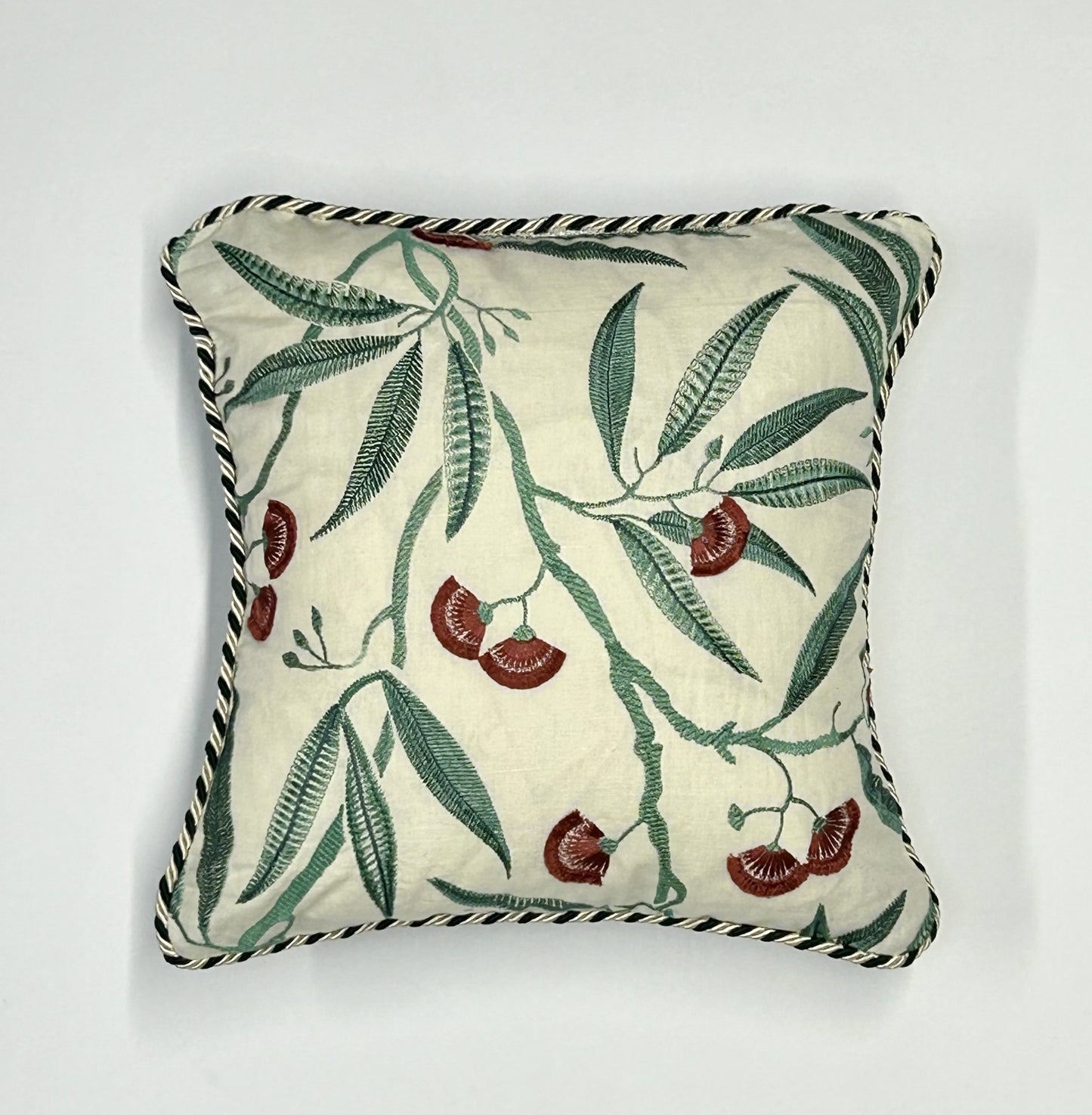 Colefax and Fowler "Baptista" - 4 Pillow Cases