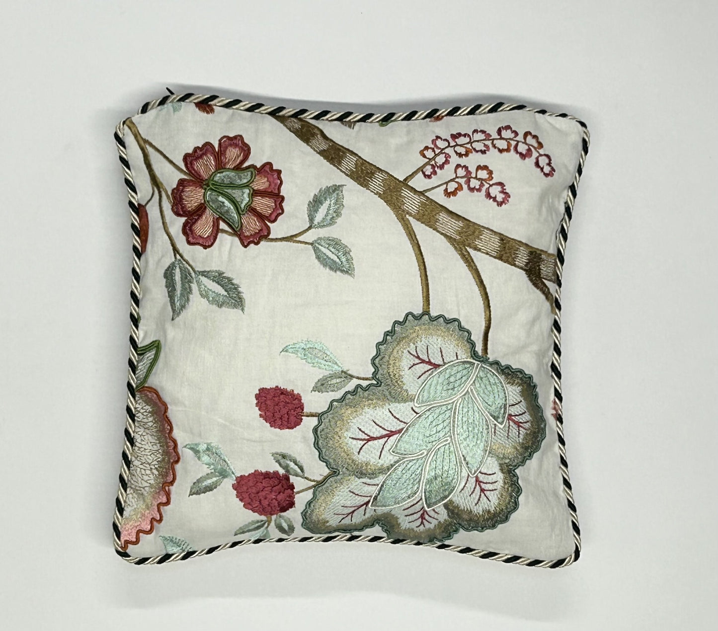 Colefax and Fowler "Baptista" - 4 Pillow Cases