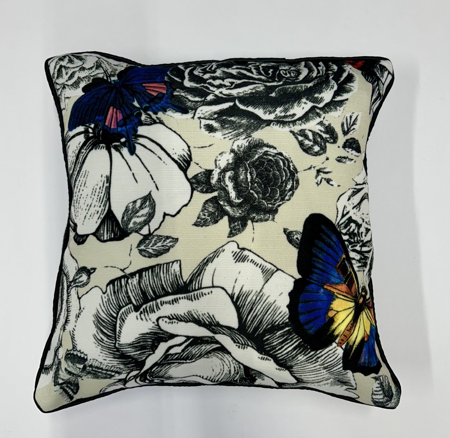 Osborne and Little "Butterfly" - 4 Shams