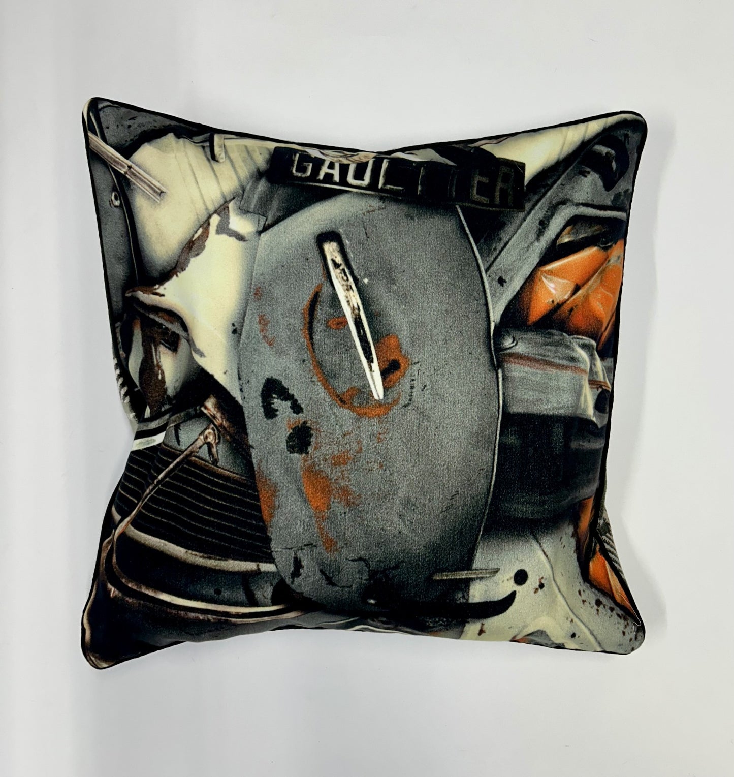 Jean-Paul Gaultier "Fangio" - 2 Shams