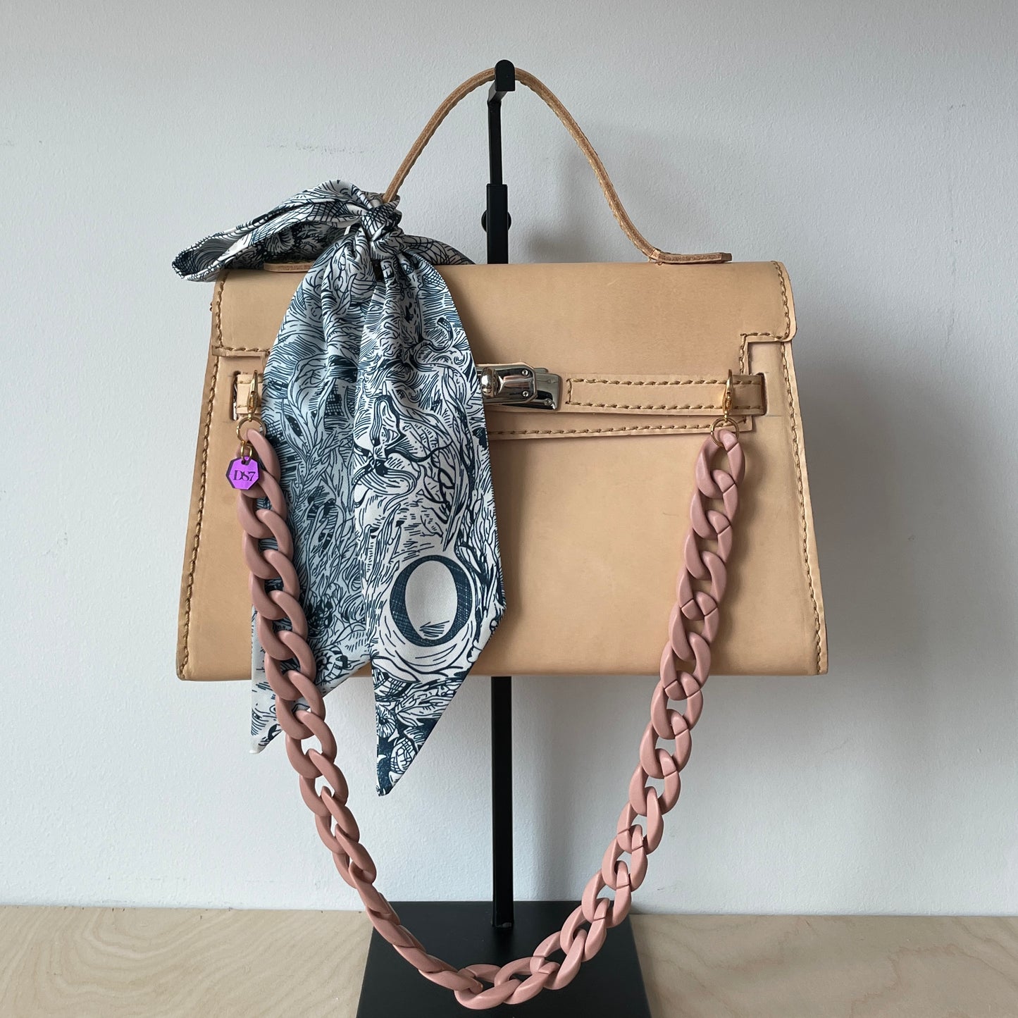 MONOGRAM SKINNY SCARF O