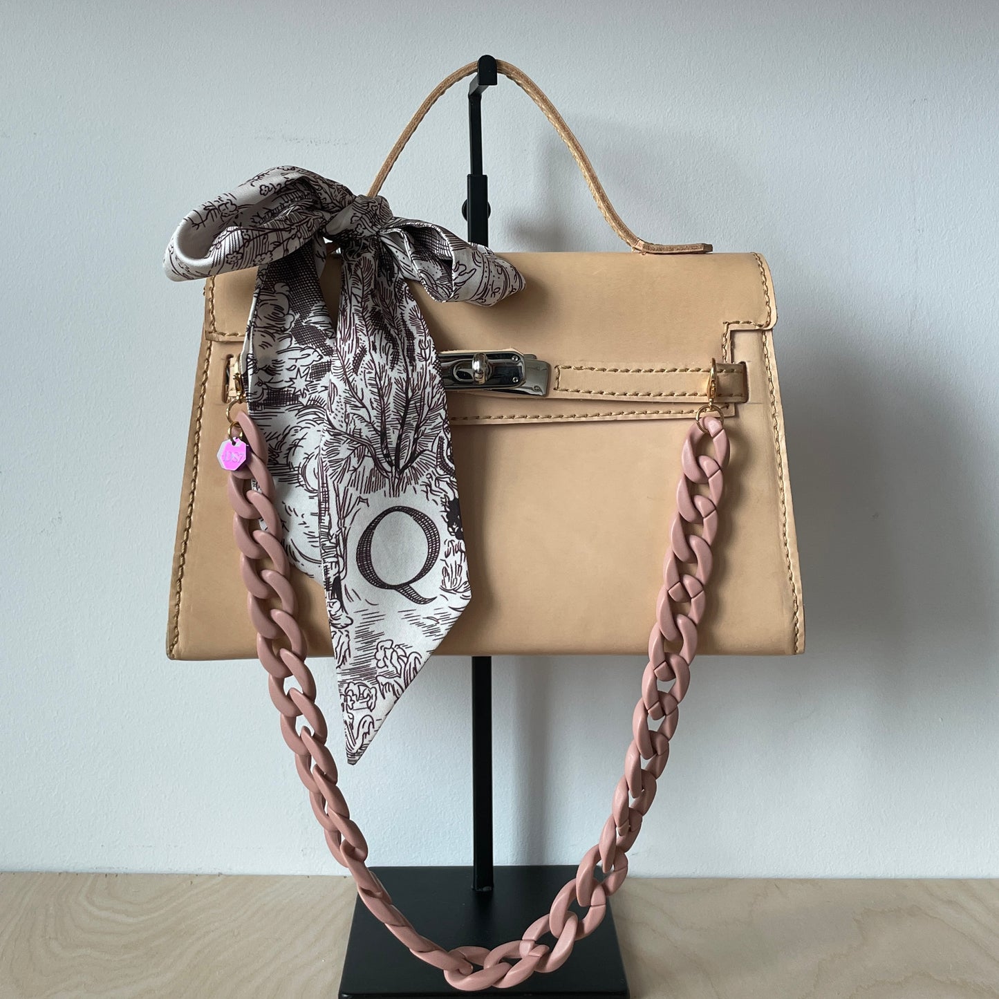 MONOGRAM SKINNY SCARF Q