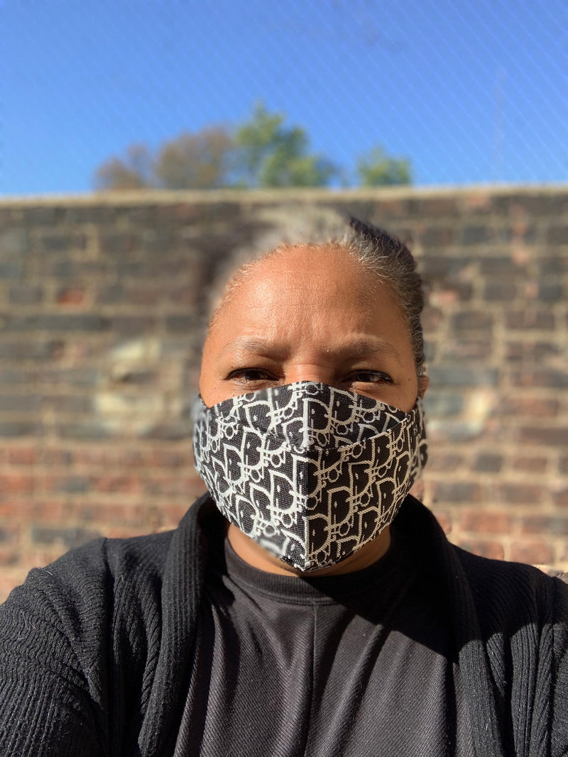 MASK D INSPIRED BLACK SILVER